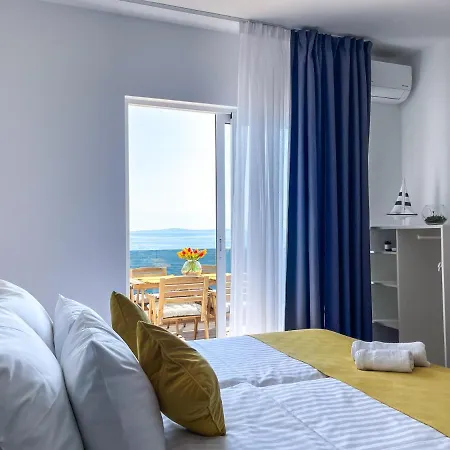 Apartment Goro *