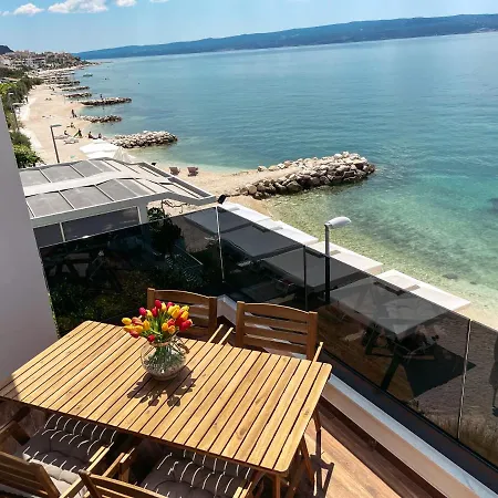 Goro ポドストラナ